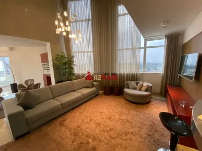 Apartamento com 2 Quartos para alugar, 192m² no Cidade Monções, São Paulo