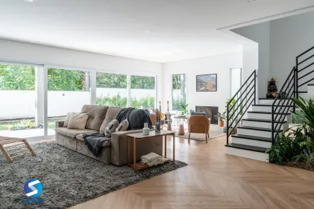 Casa de Condomínio com 3 Quartos à venda, 450m² no Pedra Redonda, Porto Alegre
