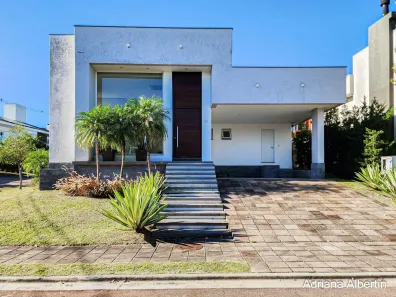 Casa de Condomínio com 3 Quartos à venda, 593m² no Vila Nova, Porto Alegre