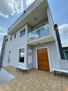 Casa de Condomínio com 5 Quartos à venda, 425m² no Ninho Verde 2, Pardinho