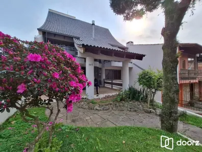 Casa com 4 Quartos à venda, 299m² no Vila Assunção, Porto Alegre