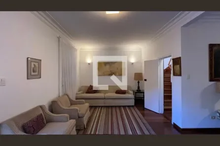 Casa com 3 Quartos à venda, 300m² no Jardim Europa, São Paulo
