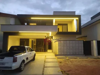 Casa de Condomínio com 4 Quartos à venda, 200m² no Vila Mecanica Pesada, Taubaté