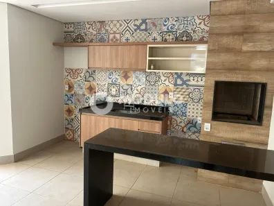Casa com 3 Quartos à venda, 203m² no Jardim Patrícia, Uberlândia