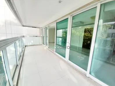 Apartamento com 4 Quartos para alugar, 198m² no Leblon, Rio de Janeiro