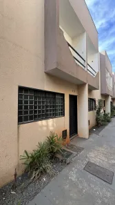 Apartamento com 1 Quarto para alugar, 40m² no Zona 08, Maringá