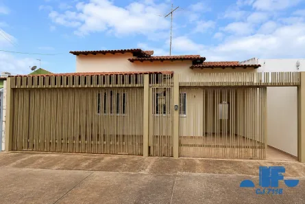 Casa com 3 Quartos à venda, 311m² no Taguatinga Sul, Brasília