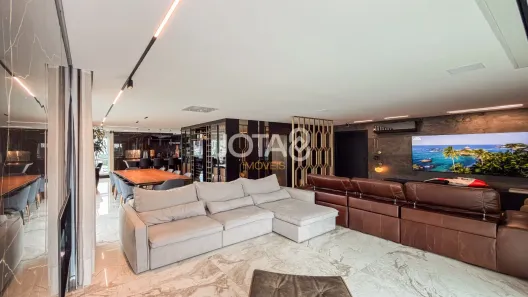 Apartamento com 4 Quartos à venda, 271m² no Água Verde, Curitiba