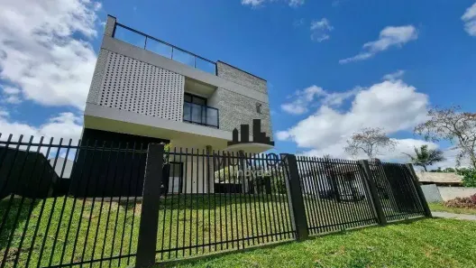 Sobrado com 3 Quartos à venda, 145m² no Pilarzinho, Curitiba