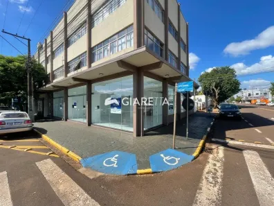 Sala Comercial para alugar, 91m² no Centro, Toledo