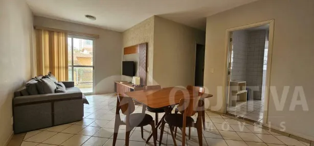 Apartamento com 2 Quartos para alugar, 62m² no Tabajaras, Uberlândia