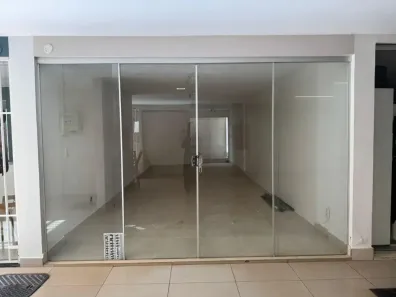 Ponto Comercial para alugar, 30m² no Asa Norte, Brasília