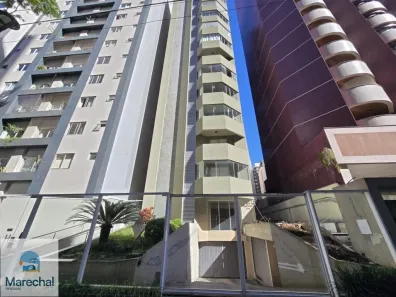 Apartamento com 3 Quartos para alugar, 146m² no Água Verde, Curitiba