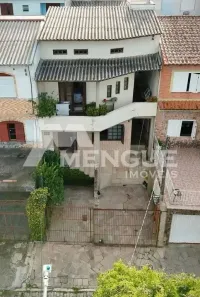 Casa com 3 Quartos à venda, 300m² no Passo das Pedras, Porto Alegre
