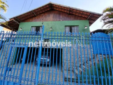 Casa com 5 Quartos à venda, 201m² no Três Barras, Contagem