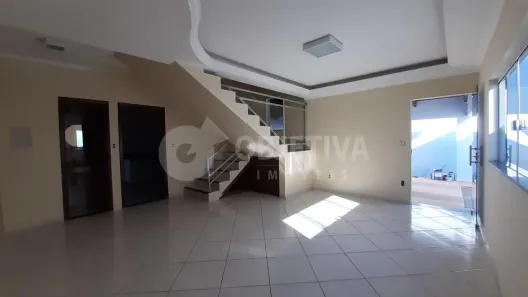 Casa com 3 Quartos à venda, 195m² no Alto Umuarama, Uberlândia