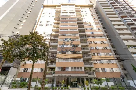 Apartamento com 3 Quartos para alugar, 159m² no Água Verde, Curitiba