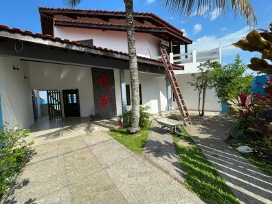 Sobrado com 3 Quartos à venda, 100m² no Balneario Gaivotas, Itanhaém