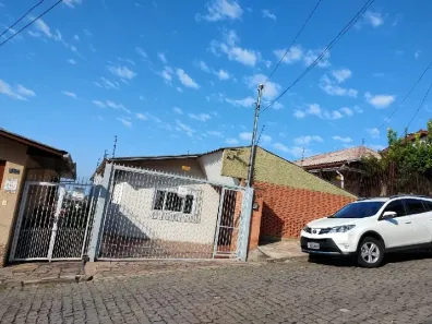 Casa com 5 Quartos à venda, 88m² no Petrópolis, Caxias do Sul