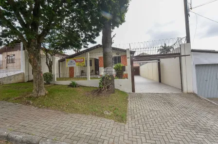 Casa com 4 Quartos à venda, 270m² no Capão Raso, Curitiba