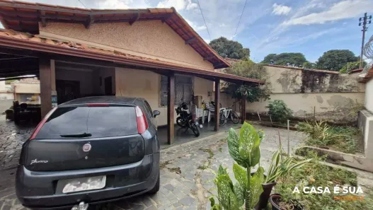 Casa com 4 Quartos à venda, 130m² no Chácara, Betim