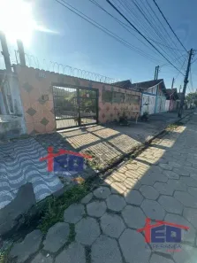Casa com 2 Quartos à venda, 110m² no Parque Balneario Comodoro, Mongaguá