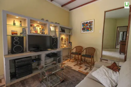 Casa com 3 Quartos à venda, 150m² no Planalto, Belo Horizonte