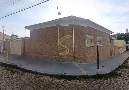 Casa com 3 Quartos à venda, 150m² no Vila Pereira, São José do Rio Pardo