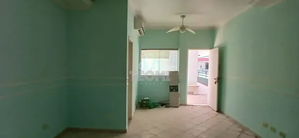 Sala Comercial para alugar, 31m² no Centro, Taubaté