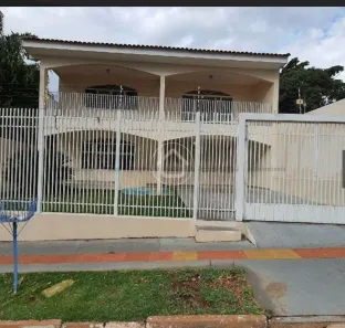 Sobrado com 4 Quartos à venda, 310m² no Monte Castelo, Campo Grande