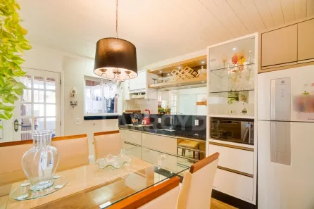 Casa com 4 Quartos à venda, 136m² no Morrotes, Tubarão