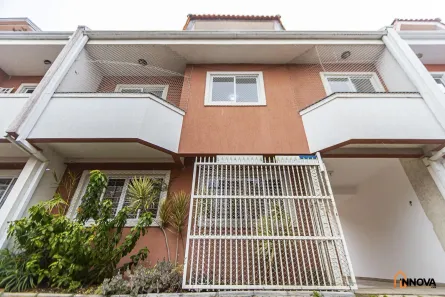 Sobrado com 3 Quartos à venda, 89m² no Uberaba, Curitiba