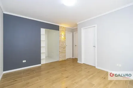 Casa com 2 Quartos para alugar, 47m² no Cajuru, Curitiba