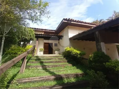 Imóvel Comercial com 4 Quartos para alugar, 480m² no Vila Santo Antônio, Cotia