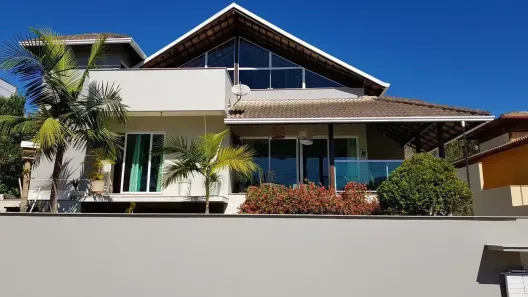 Casa com 3 Quartos à venda, 400m² no Catarcione, Nova Friburgo