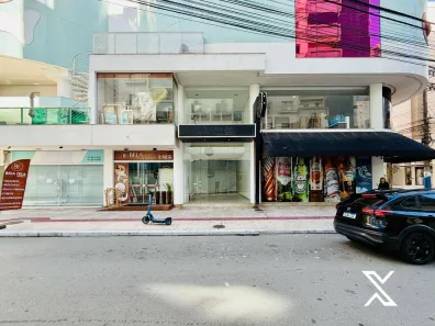 Sala Comercial para alugar, 65m² no Centro, Balneário Camboriú