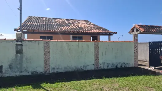 Casa de Condomínio com 2 Quartos à venda, 90m² no São Mateus, São Pedro da Aldeia