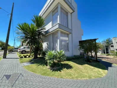 Casa de Condomínio com 3 Quartos à venda, 274m² no Floresta, Cascavel