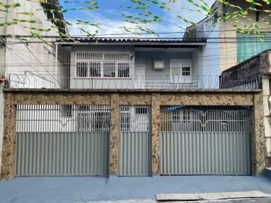 Casa com 4 Quartos à venda, 231m² no São Brás, Belém