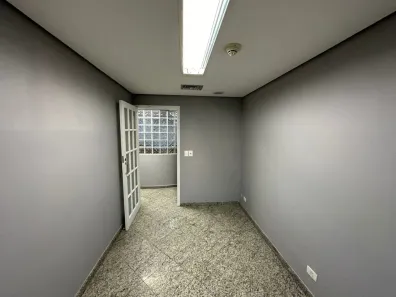Ponto Comercial para alugar, 126m² no Moema, São Paulo