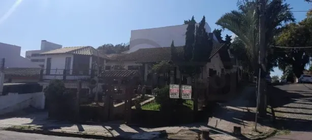 Casa com 2 Quartos à venda, 204m² no São Sebastião, Porto Alegre