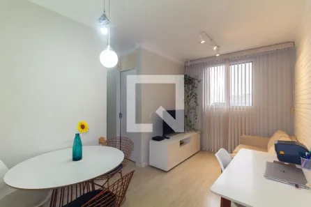 Apartamento com 2 Quartos à venda, 44m² no Jardim Guairaca, São Paulo