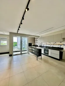 Apartamento com 2 Quartos para alugar, 73m² no Vila Bosque, Maringá