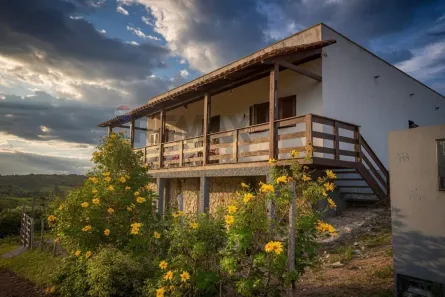 Fazenda/Sítio com 2 Quartos à venda, 193m² no , Serra de São Bento