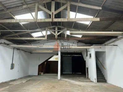 Imóvel Comercial para venda ou aluguel, 600m² no Jardim São Vicente, Embu das Artes