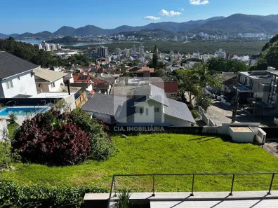 Lote/Terreno à venda, 530m² no Trindade, Florianópolis