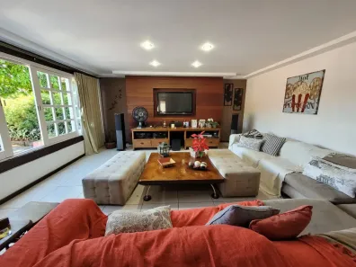 Casa com 3 Quartos à venda, 240m² no São Sebastião, Petrópolis