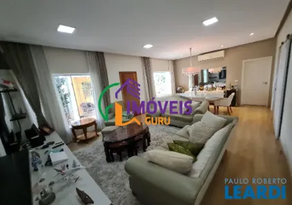 Sobrado com 4 Quartos para alugar, 350m² no Alto da Lapa, São Paulo