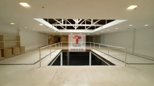 Galpão/Depósito/Armazém à venda, 1240m² no Barra Funda, São Paulo