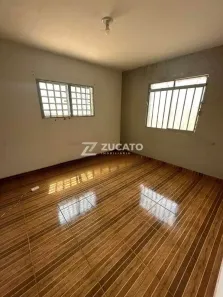 Ponto Comercial para alugar, 132m² no Nossa Senhora da Abadia, Uberaba